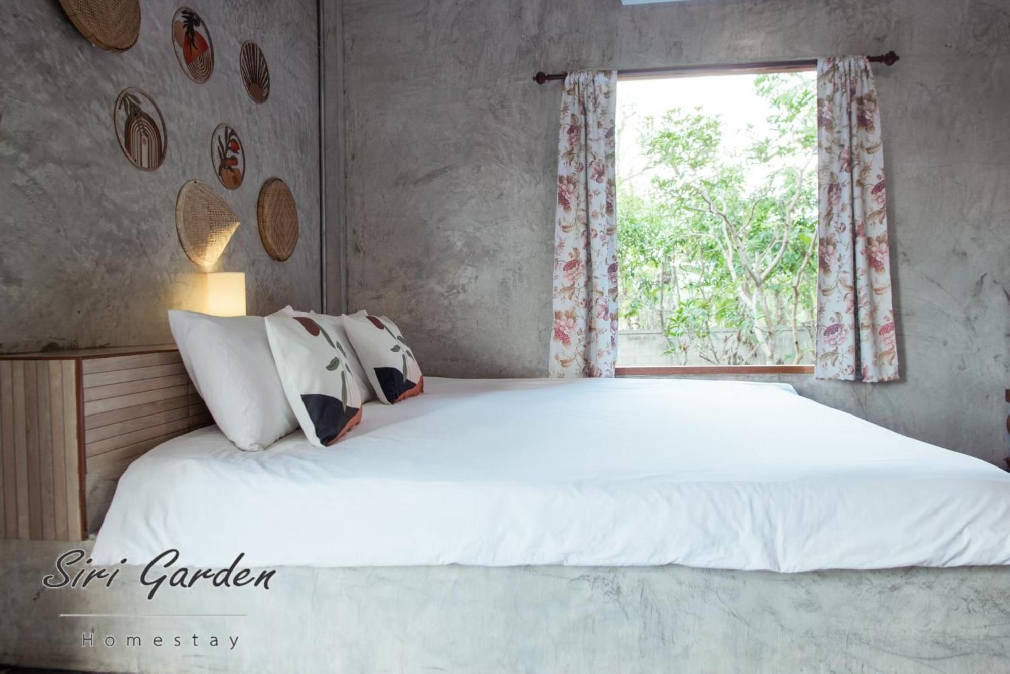บ้านสวนศิริ Siri Garden Farm stay